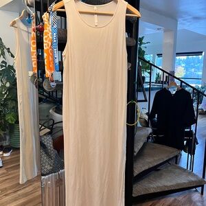 Babaton Cream Midi Dress